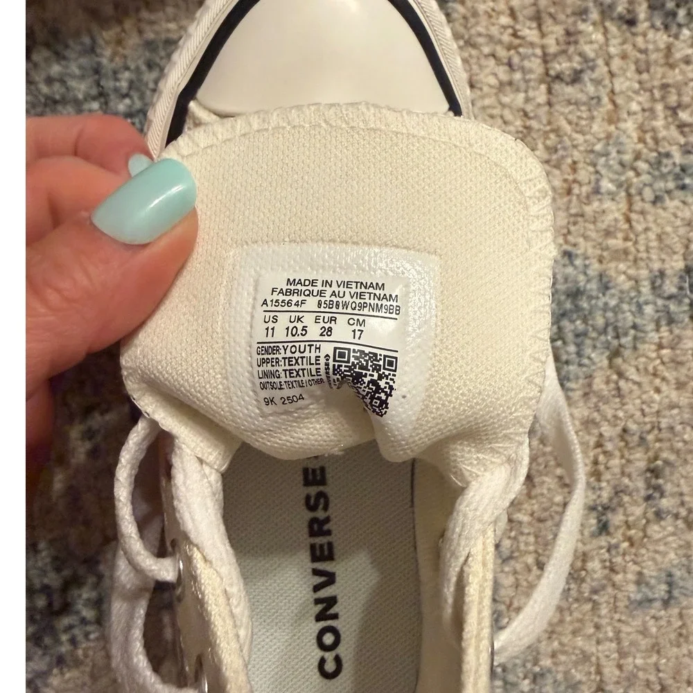 CONVERSE LITTLE KID CHUCK TAYLOR EVA LIFT STARS HIGH-TOP SNEAKERS Size 11 NWT